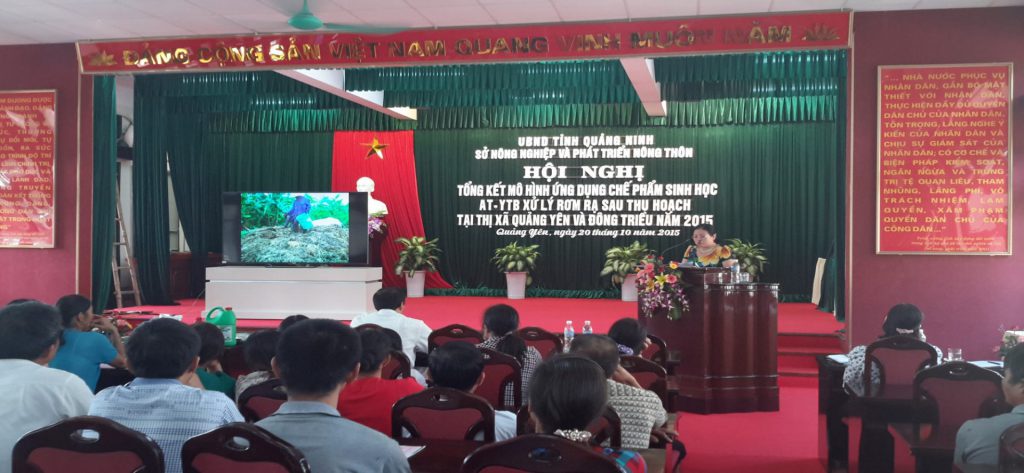 Hội nghị tổng kết ứng dụng chế phẩm vi sinh AT – YTB xử lý rơm rạ sau thu hoạch ( Quảng Yên – Quảng Ninh)